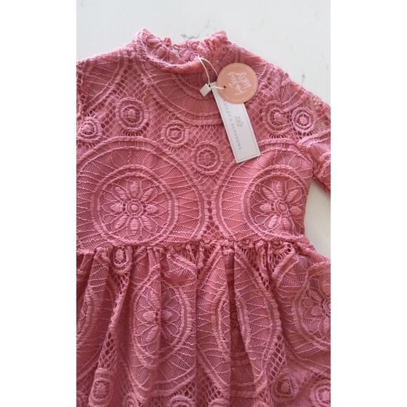 NWT Baileys Blossoms Boutique mabel lace baby dress bell sleeve floral 9-12 mth - Picture 4 of 10